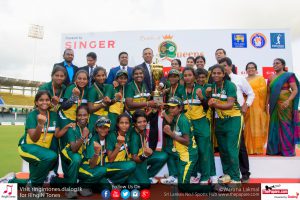 Rathnavali Balika Vidyalaya vs Anula Vidyalaya Cricket Match 2018 - Family Fashions (8)